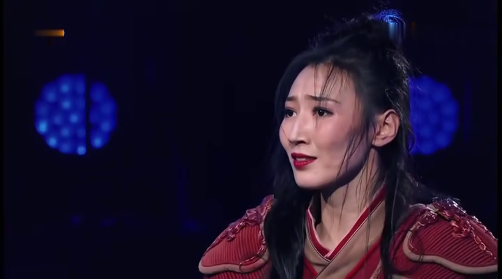  电竞女选手破纪录，巾帼不让须眉男