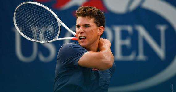  发球上网战术奏效，伊斯内尔轰出制胜ACE