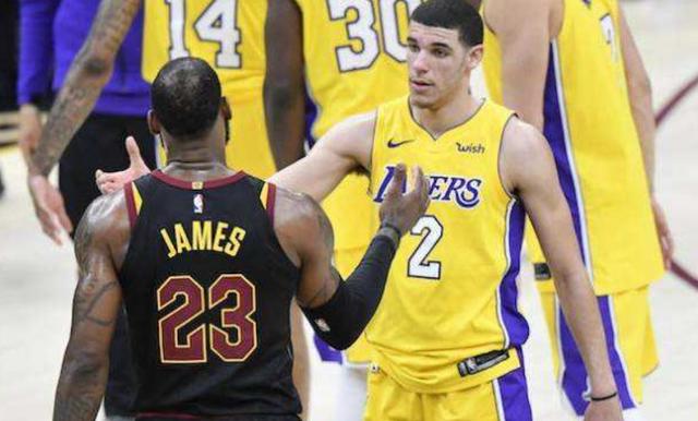  球星伤愈归队，球队士气迎来提升