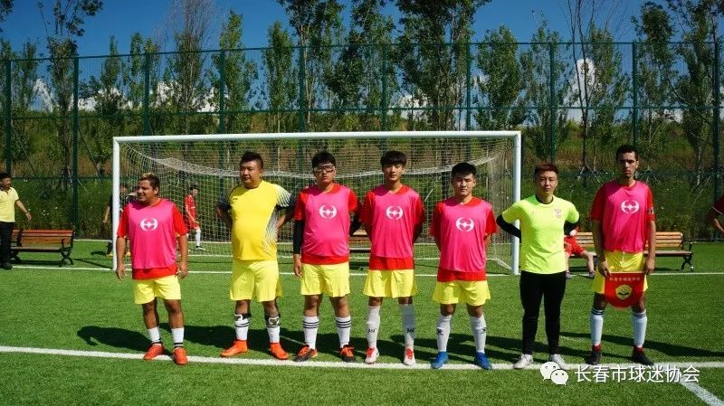  足球城德比万人空巷，城市荣耀在此一战